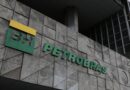 Se reeleito, Bolsonaro vai privatizar Petrobras, diz Guedes