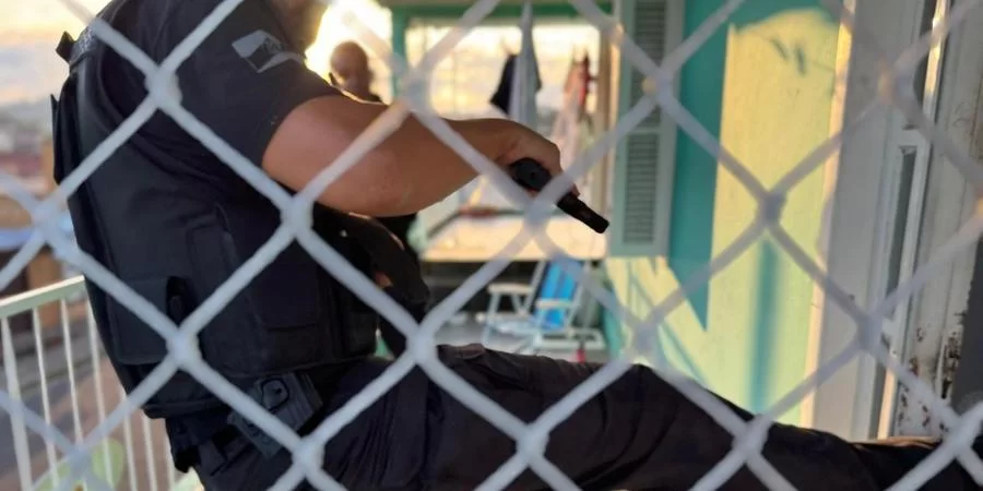 Grupo que movimentou R$ 200 mil com golpe dos nudes é alvo de operação