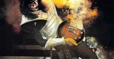 Obituário: Morre o guitarrista do Kiss, Ace Frehley, aos 74 anos