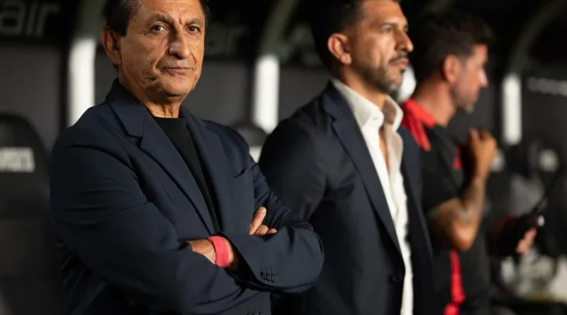 Goleada escancara crise, mas Ramón e Emiliano seguem no comando em reta final dramática