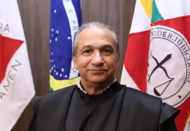 Polícia Federal faz ação contra desembargador que absolveu réu por estupro