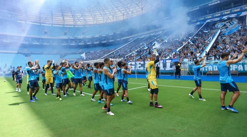 Grêmio: Luís Castro ganha três reforços para o Gre-Nal 450; confira a provável escalação