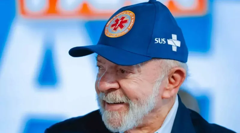 Lula passa por procedimento de cauterização para remoção de queratose