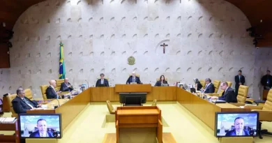 Servidora da Receita nega ter vazado dados de ministros do Supremo