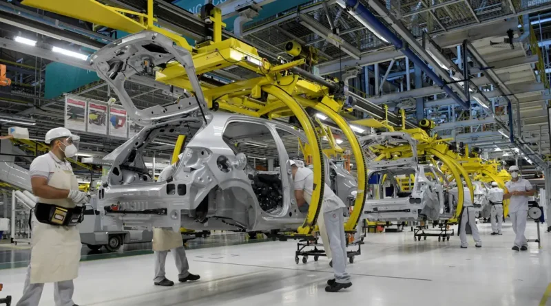 Ministério da Fazenda reduz para 2,3% estimativa do PIB em 2026