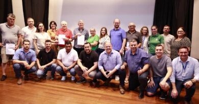 Lideranças de Tapejara participam de ato oficial do Plano Safra RS – Bônus Mais Leite