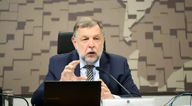 Senado aprova em comissão projeto que proíbe publicidade de apostas esportivas e jogos on-line