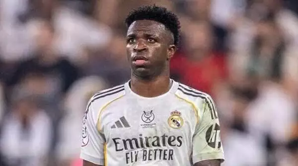 Real Madrid apresenta à Uefa “todas as provas” de ataque racista contra Vini Jr.