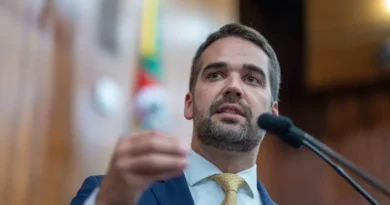 Caso Master: governador Eduardo Leite fala em “aparente relação promíscua”