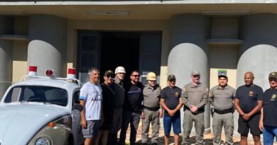 Fusca histórico da Brigada Militar é restaurado e passa a integrar memória do 3º RPMon em Passo Fundo