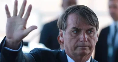 Bolsonaro deixará o hospital nesta sexta, diz médico