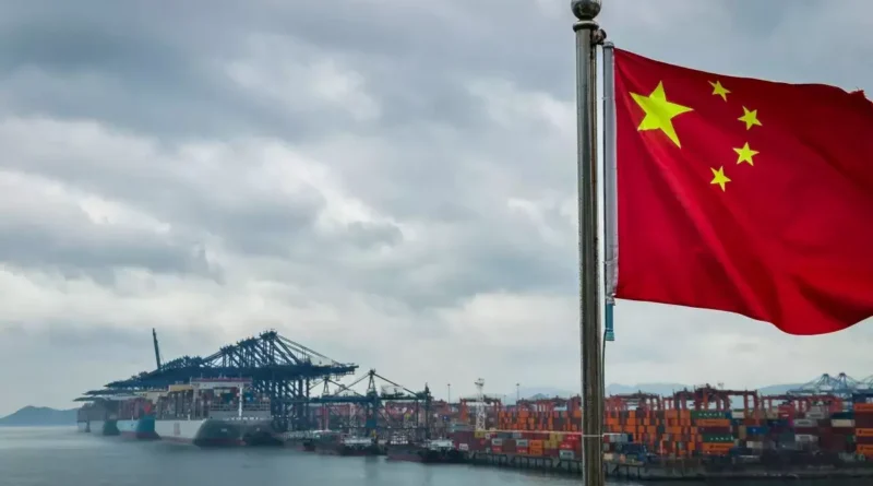 China promete abrir economia e reforçar apoio a empresas estrangeiras