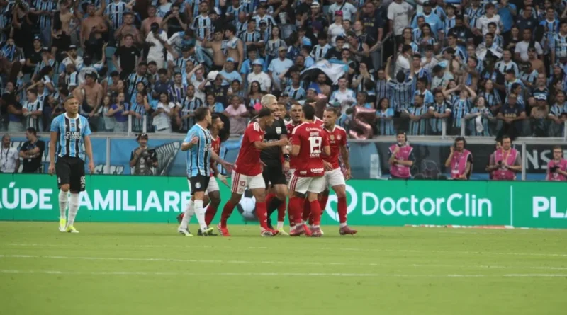 Grêmio faz pedido à CBF sobre a arbitragem do Gre-Nal 451