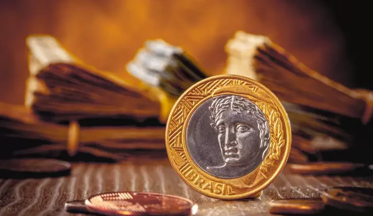 Focus: mercado eleva projeção da Selic para 2026 e mantém estimativas para inflação e PIB