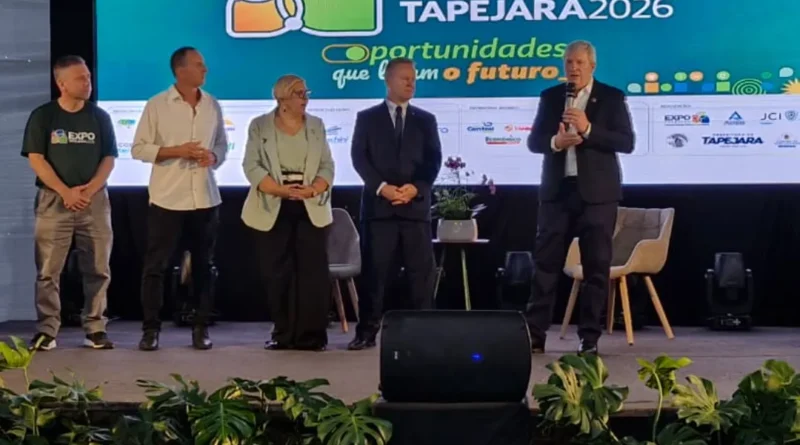 Anúncio decisivo sobre a licitação da ERS-428 Tapejara – Água Santa é destaque em reunião da Amunor na Expo Tapejara