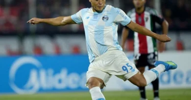 Grêmio perde pênalti três vezes e empata com o Palestino pela Sul-Americana