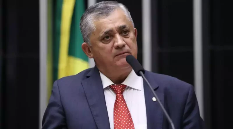 Ministro das Relações Institucionais diz que o governo prepara novas medidas contra os efeitos da guerra