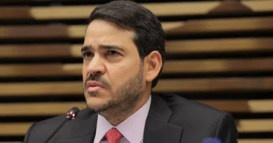 Senado confirma o recebimento de mensagem presidencial com indicação de Jorge Messias para a vaga no Supremo