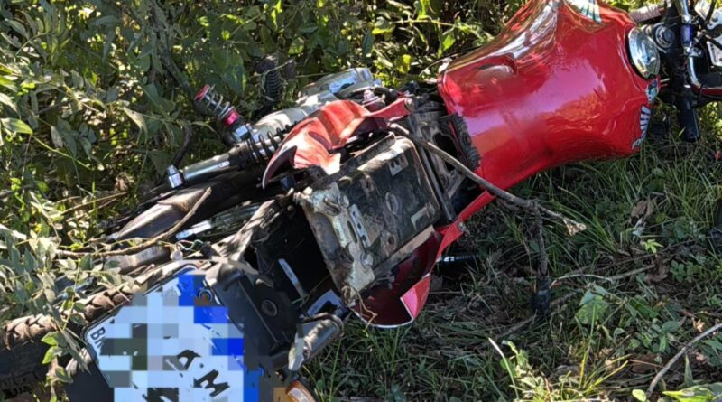Motociclista fica gravemente ferido em acidente na ERS-135 entre Passo Fundo e Estação