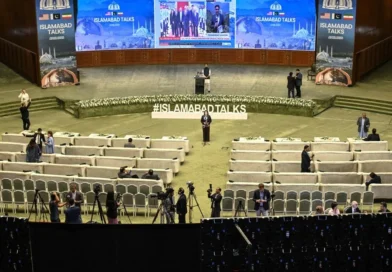 Irã e EUA negociam paz no Paquistão; entenda as divergências