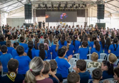 Vila Gastronômica une sabores e talentos musicais