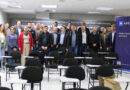 Economista-chefe da Apex Partners analisa cenário econômico global e brasileiro em palestra para empresários de Tapejara