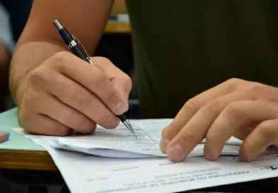 Provas do Enem serão aplicadas nos dias 8 e 15 de novembro; inscrições iniciam na segunda-feira