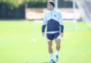 Arthur reforça desejo de ficar no Grêmio: “É a minha casa”