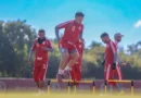 Borré surge como favorito para vaga de Carbonero no Inter contra o Vitória