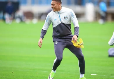 Saiba onde assistir ao jogo do Grêmio contra o Corinthians, neste sábado, pelo Brasileirão