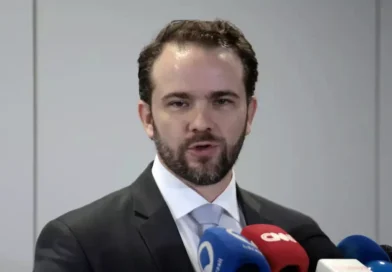 Ministro da Fazenda defende taxação de ultrarricos em agenda do G7