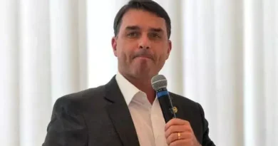 Flávio Bolsonaro reforça a defesa de redução de maioridade penal com gradações de 14 e 16 anos