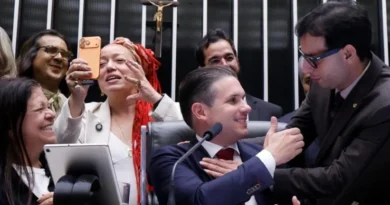 Empresários abrem ofensiva para mudar fim da escala 6×1, e Senado quer “imprimir marca própria no texto”