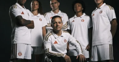 Inter lança nova camisa em homenagem aos 20 anos do título mundial