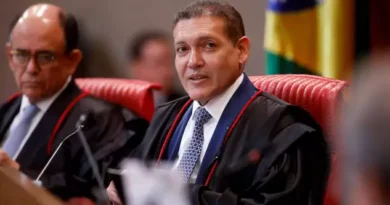 Nunes Marques toma posse como presidente do Tribunal Superior Eleitoral