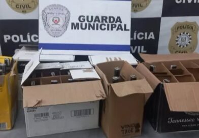 Guarda Municipal apreende carregamento de bebidas falsificadas no Centro de Vacaria