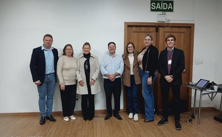 Conselho Tutelar de Tapejara participa de seminário estadual sobre garantia dos direitos da criança e do adolescente
