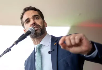Governador Eduardo Leite confirma participação voluntária na CPI dos Pedágios da Assembleia Legislativa