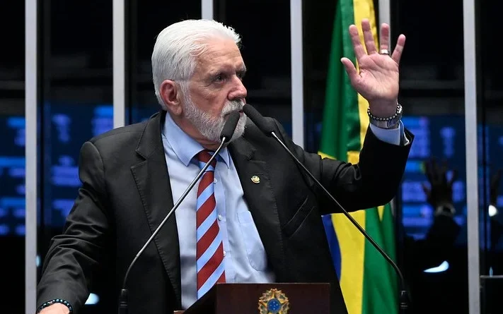 PF suspeita que Wagner receberia apartamento de luxo na Bahia como propina do Master