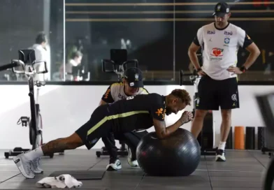 Neymar fará novo exame e deve voltar a treinar na próxima semana
