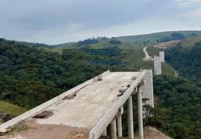 BR 285 OBRAS NA SERRA DA ROCINHA CONSTRUÇÃO DA PONTE SOBRE RIO DAS ANTAS