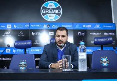 Grêmio admite possibilidade de atrasar salários: “Eventualmente”