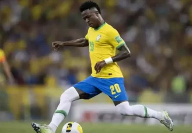 Fifa define a equipe de arbitragem para a estreia da Seleção Brasileira na Copa do Mundo
