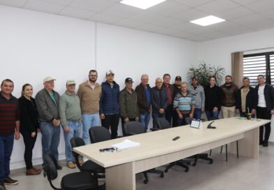 Município de Água Santa inicia Programa Municipal de Apoio às Pequenas Propriedades com Atividade Leiteira