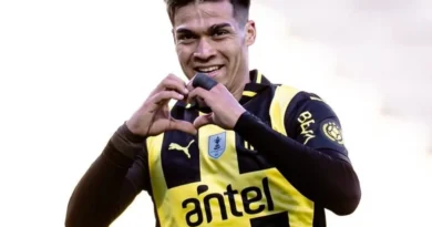 Peñarol comunica ao Grêmio que comprará Arezo; confira os detalhes