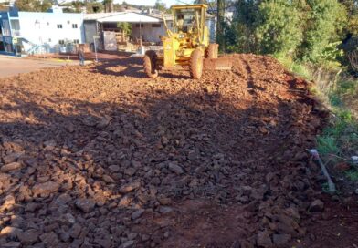 Prefeitura inicia novas frentes de pavimentação e melhorias urbanas em Tapejara