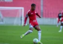 Pezzolano testa Vitinho como centroavante enquanto Inter busca reposição para Borré